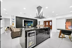 6190 W 14th Ave, Hialeah, FL 33012 - Photo 15