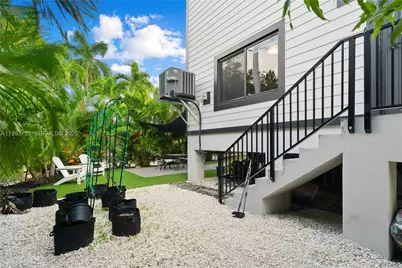 13 Coral Way, Key Largo, FL 33037 - Photo 27