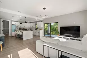 13 Coral Way, Key Largo, FL 33037 - Photo 7