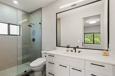 13 Coral Way, Key Largo, FL 33037 - Photo 17