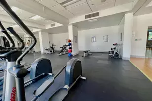 2851 NE 183rd St, Aventura, FL 33160 - Photo 9