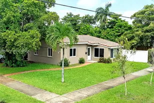 925 NE 4th St, Hallandale Beach, FL 33009 - Photo 19