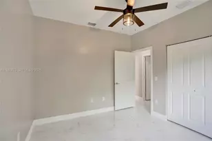 1620 NW 31st Ave, Miami, FL 33125 - Photo 11