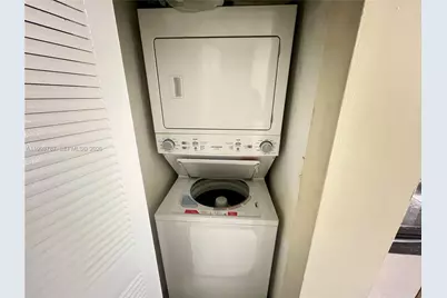 530 S Park Rd #15-11, Hollywood, FL 33021 - Photo 11