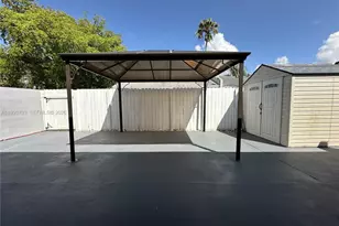 10359 SW 209th Ln, Cutler Bay, FL 33189 - Photo 21