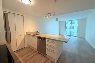 185 SW 7th St, Miami, FL 33130 - Photo 3
