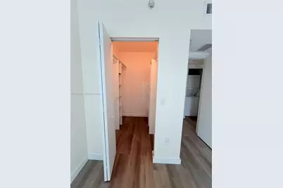 185 SW 7 St #2510, Miami, FL 33130 - Photo 7