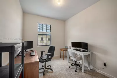 834 SW 11th Ter #834, Florida City, FL 33034 - Photo 17