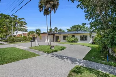 2025 Arch Creek Dr, North Miami, FL 33181 - Photo 3