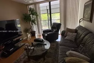 2812 N 46th Ave, Hollywood, FL 33021 - Photo 3