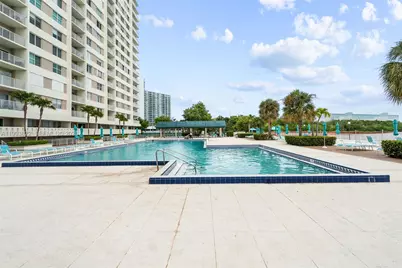 500 Bayview Dr #325, Sunny Isles Beach, FL 33160 - Photo 57