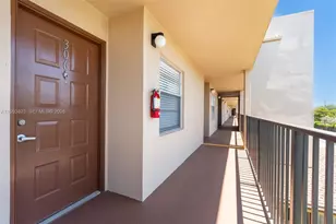 13455 SW 16th Ct, Pembroke Pines, FL 33027 - Photo 3