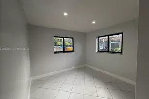 1454 SW 33rd St, Fort Lauderdale, FL 33315 - Photo 5