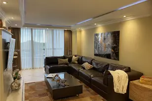 2555 Collins Ave, Miami Beach, FL 33140 - Photo 3