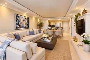 2555 Collins Ave, Miami Beach, FL 33140 - Photo 3