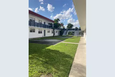 111 NW 152nd St #21, Miami, FL 33169 - Photo 1
