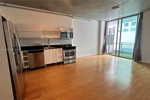 690 SW 1st Ct, Miami, FL 33130 - Photo 15