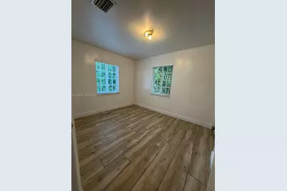 3427 SW 64th Ave, Miami, FL 33155 - Photo 11