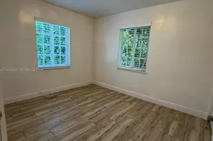 3427 SW 64th Ave, Miami, FL 33155 - Photo 11