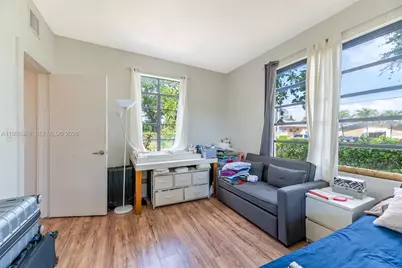 1238 NE 112th St #N/A, Miami, FL 33161 - Photo 17