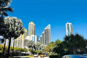 230 174th St, Sunny Isles Beach, FL 33160 - Photo 35