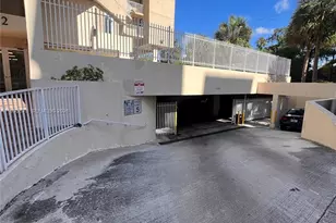 102 SW 6th Ave, Miami, FL 33130 - Photo 3