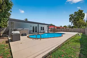 330 NW 195th Terrace, Miami Gardens, FL 33169 - Photo 29