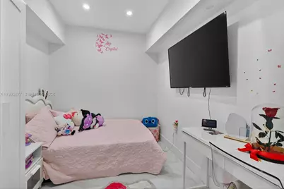 330 NW 195th Ter, Miami Gardens, FL 33169 - Photo 21