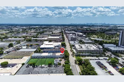 Warehouse/Restaurant For Sale in Doral, Doral, FL 33166 - Photo 35