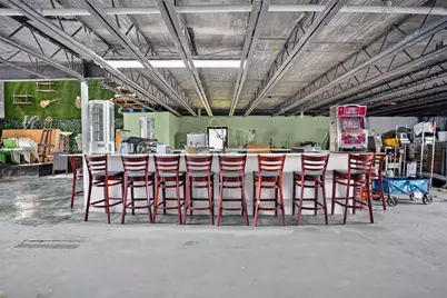 Warehouse/Restaurant For Sale in Doral, Doral, FL 33166 - Photo 11