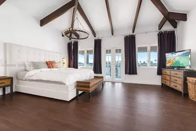 224 S Coconut Ln, Miami Beach, FL 33139 - Photo 13