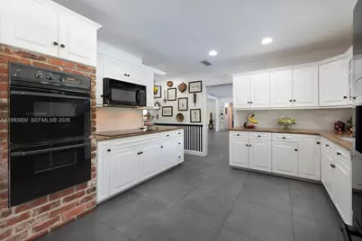 7751 Palmetto Ct, Pinecrest, FL 33156 - Photo 15