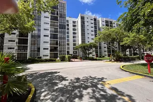 17021 N Bay Rd, Sunny Isles Beach, FL 33160 - Photo 21