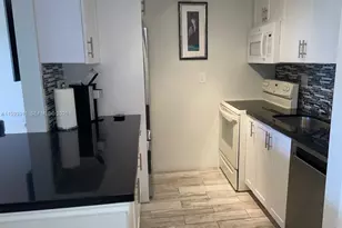 4658 Bougainvilla Dr, Lauderdale by the Sea, FL 33308 - Photo 5