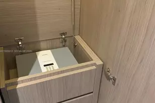 801 S Miami Ave, Miami, FL 33131 - Photo 21