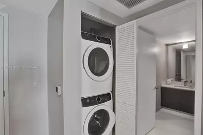 300 Sunny Isles Blvd #4-903, Sunny Isles Beach, FL 33160 - Photo 13