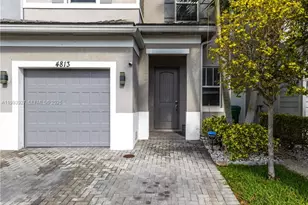 4813 NW 48th Terrace, Tamarac, FL 33319 - Photo 5