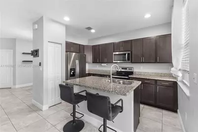 4813 NW 48th Ter #0, Tamarac, FL 33319 - Photo 11