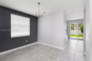 4813 NW 48th Terrace, Tamarac, FL 33319 - Photo 9