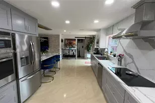 10550 SW 51st St, Cooper City, FL 33328 - Photo 15