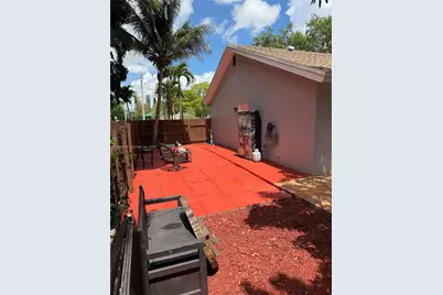 10550 SW 51st St, Cooper City, FL 33328 - Photo 35