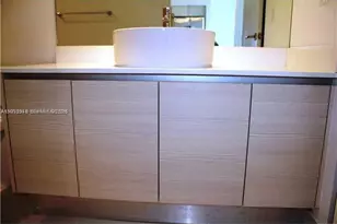 4250 Biscayne Blvd, Miami, FL 33137 - Photo 11