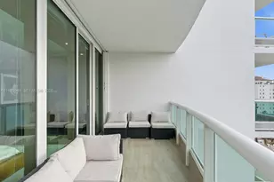 19955 NE 38th Ct, Aventura, FL 33180 - Photo 21