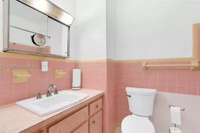 3011 NW 69th Ter, Miami, FL 33147 - Photo 23