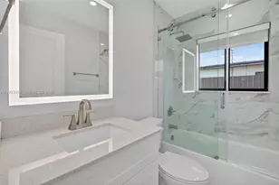 2492 SW 44th St, Miami, FL 33142 - Photo 19