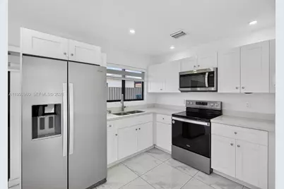 2492 SW 44th Street #2492, Miami, FL 33142 - Photo 1