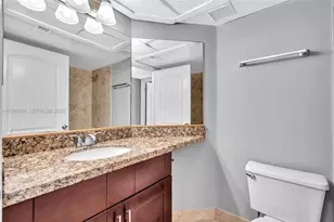 2881 N Oakland Forest Dr, Oakland Park, FL 33309 - Photo 27