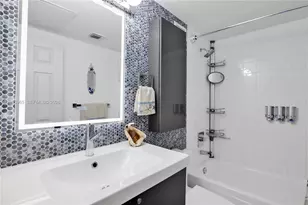 2501 S Ocean Dr, Hollywood, FL 33019 - Photo 17