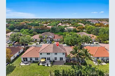 1805 NW 78th Way, Pembroke Pines, FL 33024 - Photo 25