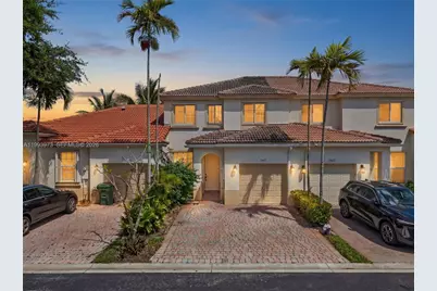1805 NW 78th Way, Pembroke Pines, FL 33024 - Photo 27